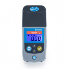 DR300 Bromine Pocket Colorimeter with hard case