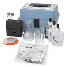 Hardness & Iron Model HA-77 colour comparator test kit