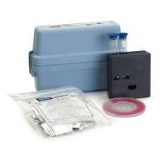 Ozone Model OZ-2 colour comparator test kit  0 - 2.2 mg/L O3